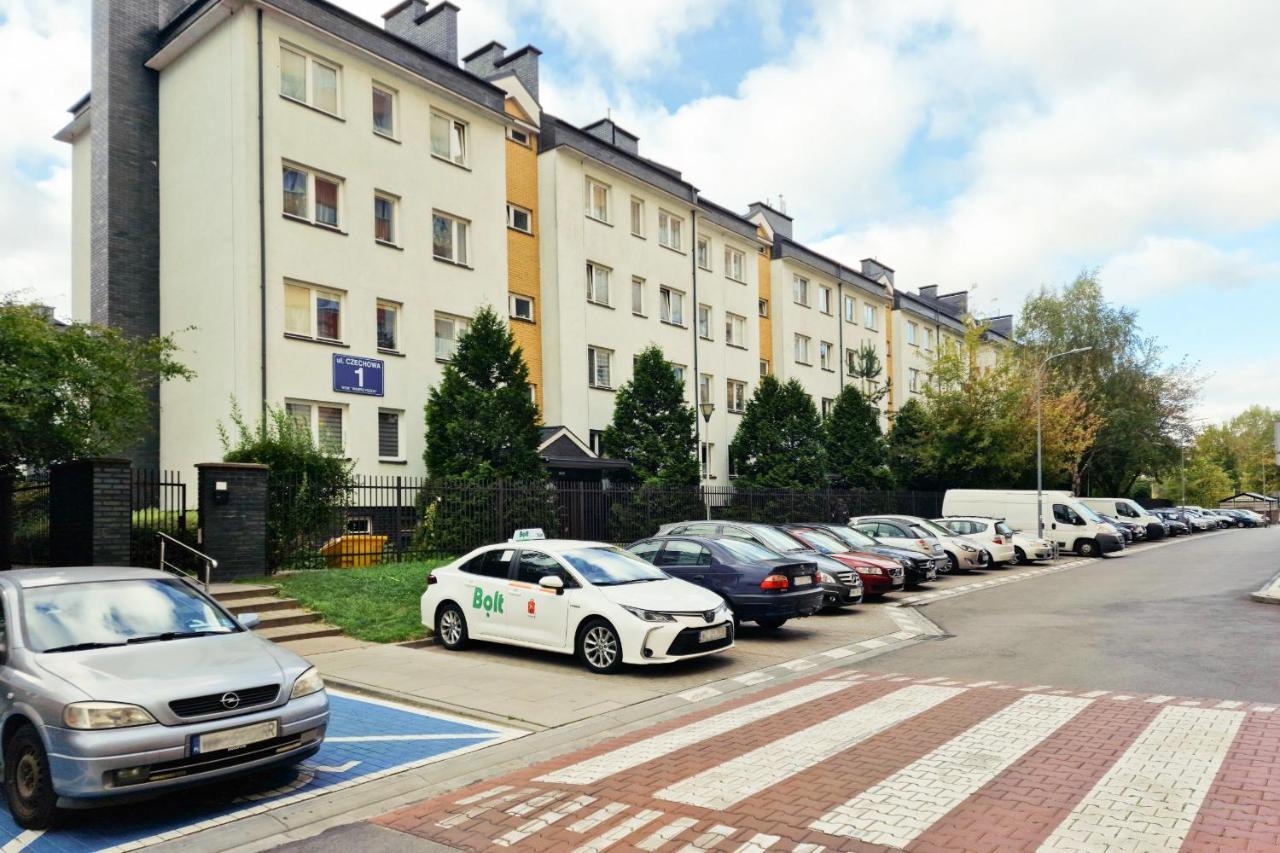 Studio Bielany With Home Office Near Metro Station By Noclegi Renters Varšava Exteriér fotografie